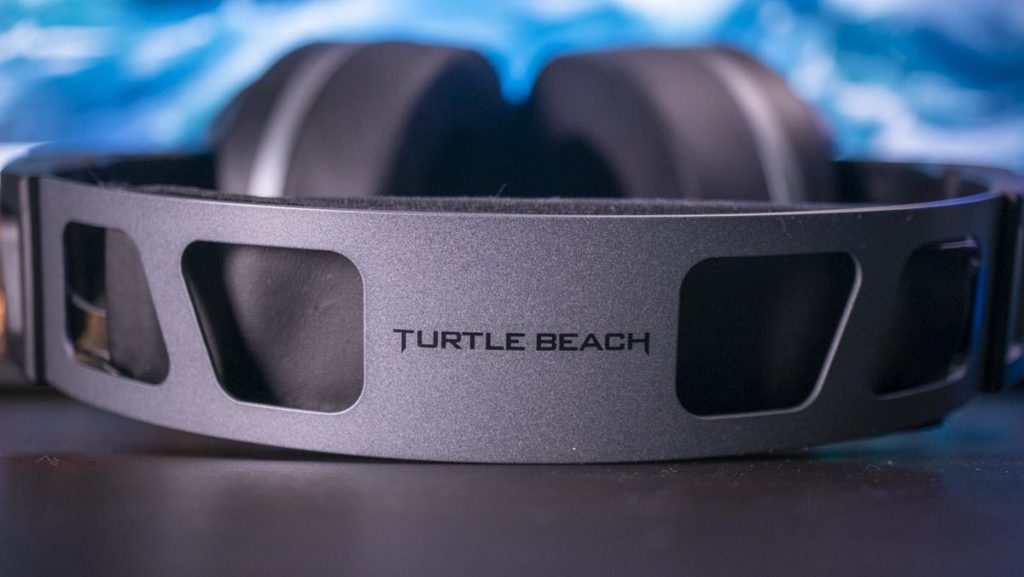 Turtle Beach Elite Atlas Aero Gaming Headset 1